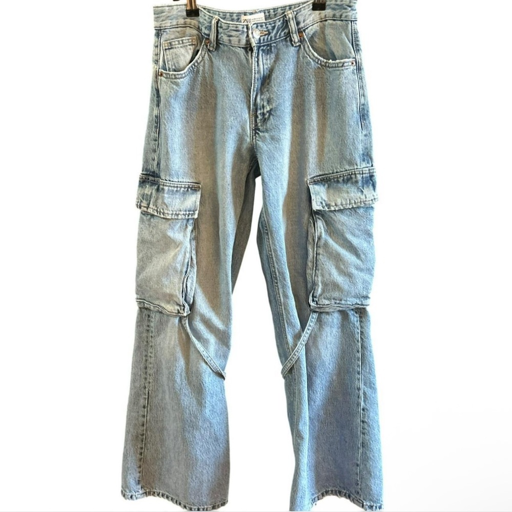 Zara Women's Straight Leg Jeans - Light Blue - Picture 2 of 7